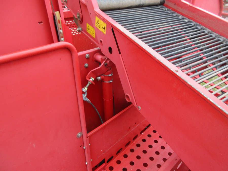 5798 Grimme SE140 potatisupptagare