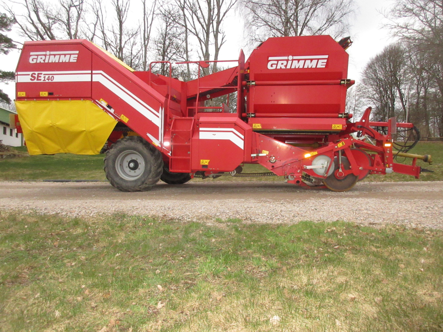 5798 Grimme SE140 potatisupptagare