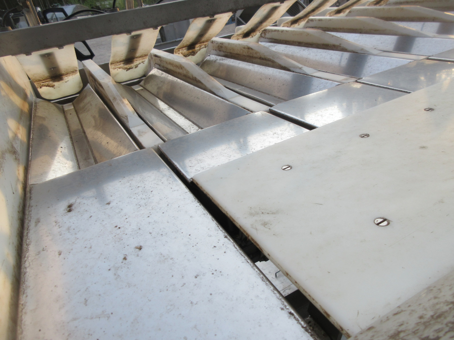 5811 Newtec 2009XB linear weigher