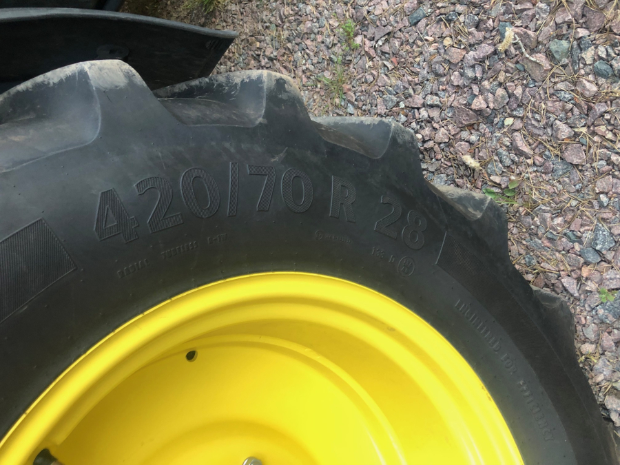 5822 John Deere 6110R traktor 460 hours new condition