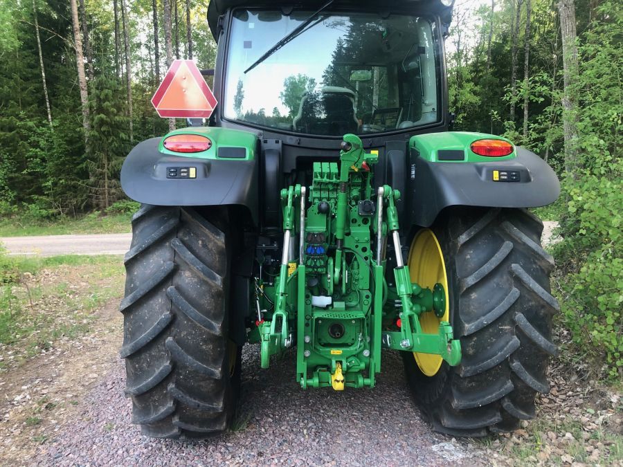 5822 John Deere 6110R traktor 460 hours new condition