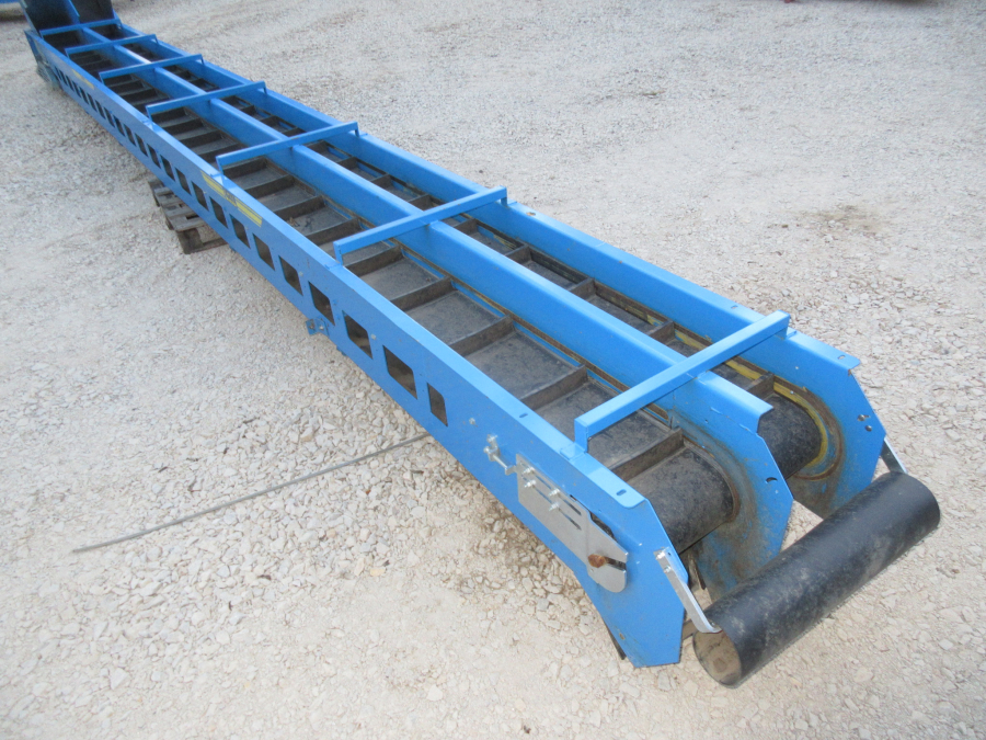 5831 EMVE Elevator 6900x550 mm