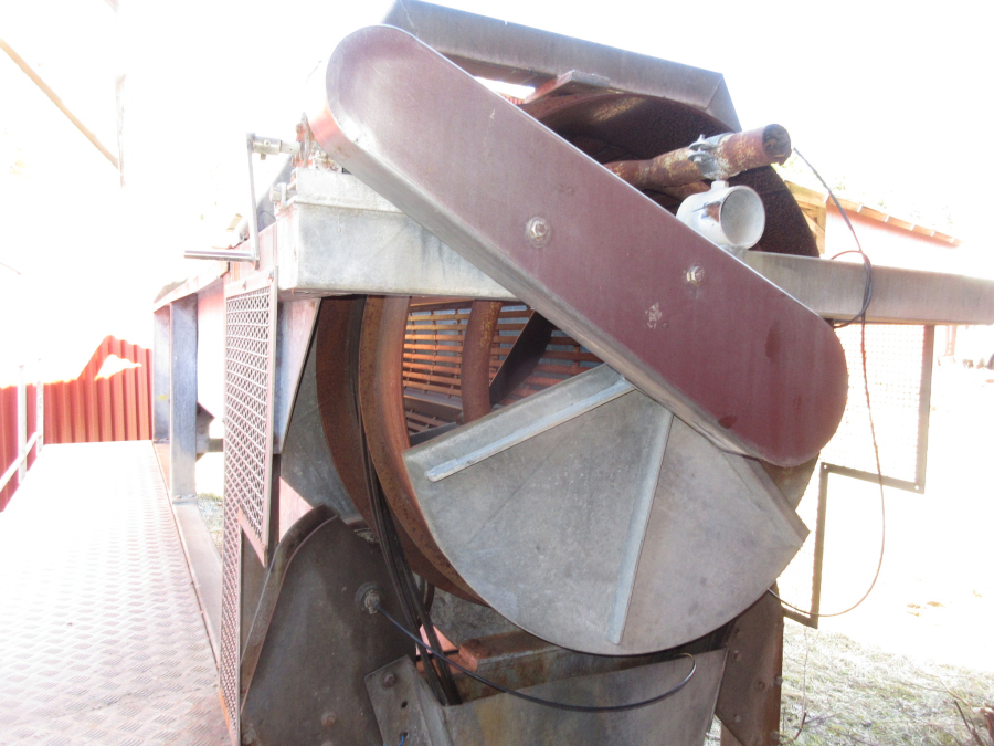 5844 Nymek potato washing machine