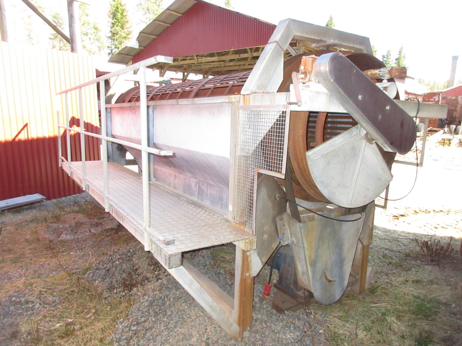 5844 Nymek potato washing machine