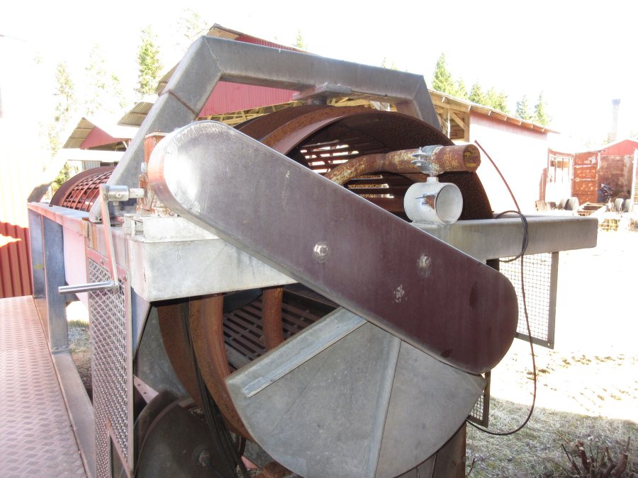 5844 Nymek potato washing machine