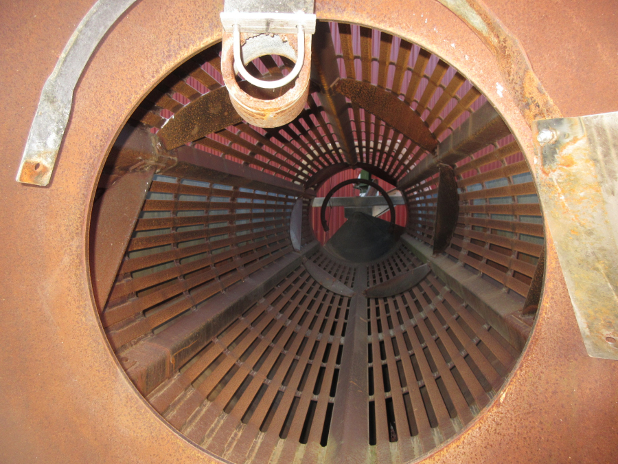 5844 Nymek potato washing machine