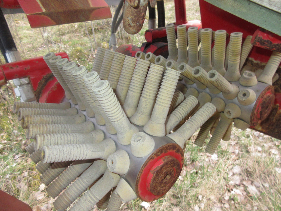 5848 Simon Leek harvester RPNB