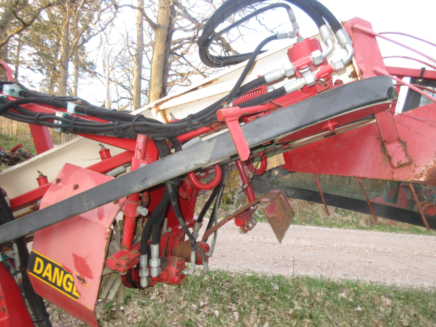 5848 Simon Leek harvester RPNB