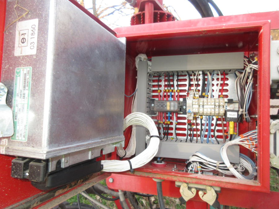 5848 Simon Leek harvester RPNB