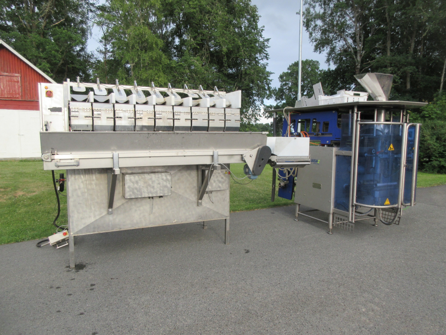 5851 Jasa Newtec vertical packaging line