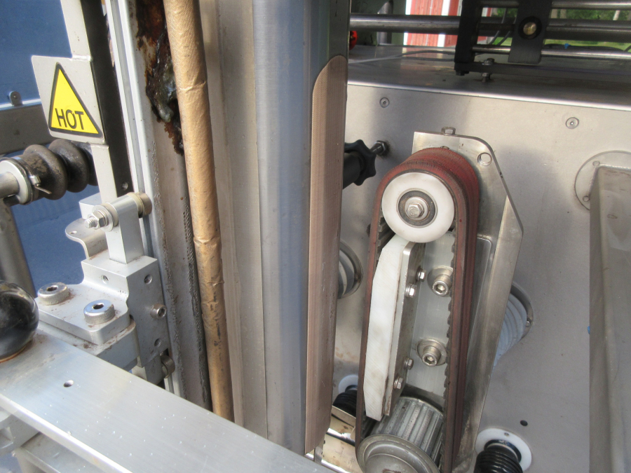 5851 Jasa Newtec vertical packaging line