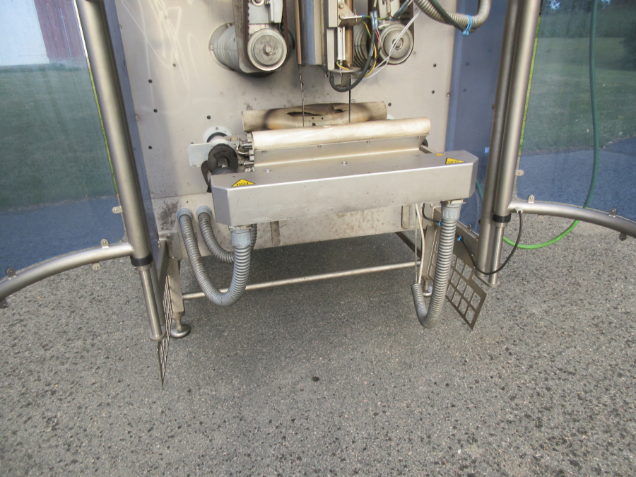 5851 Jasa Newtec vertical packaging line