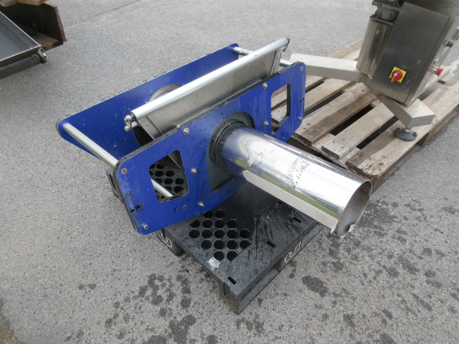 5851 Jasa Newtec vertical packaging line