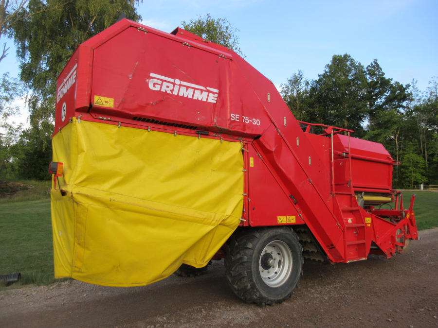 5870 Grimme SE75-30 potato harvester