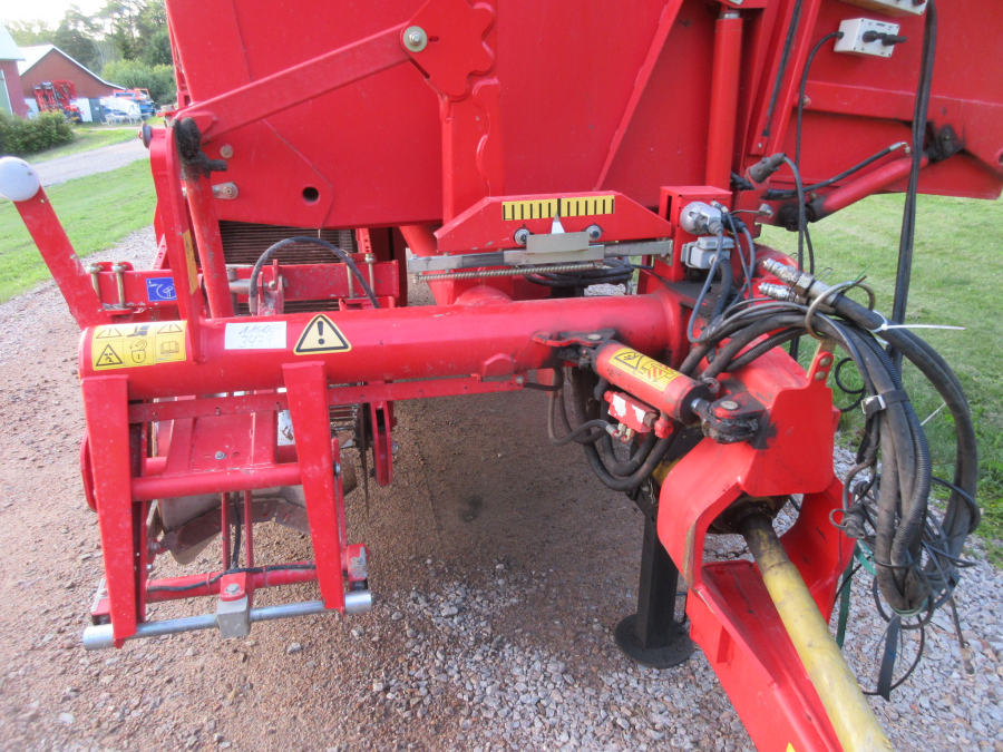 5870 Grimme SE75-30 potato harvester
