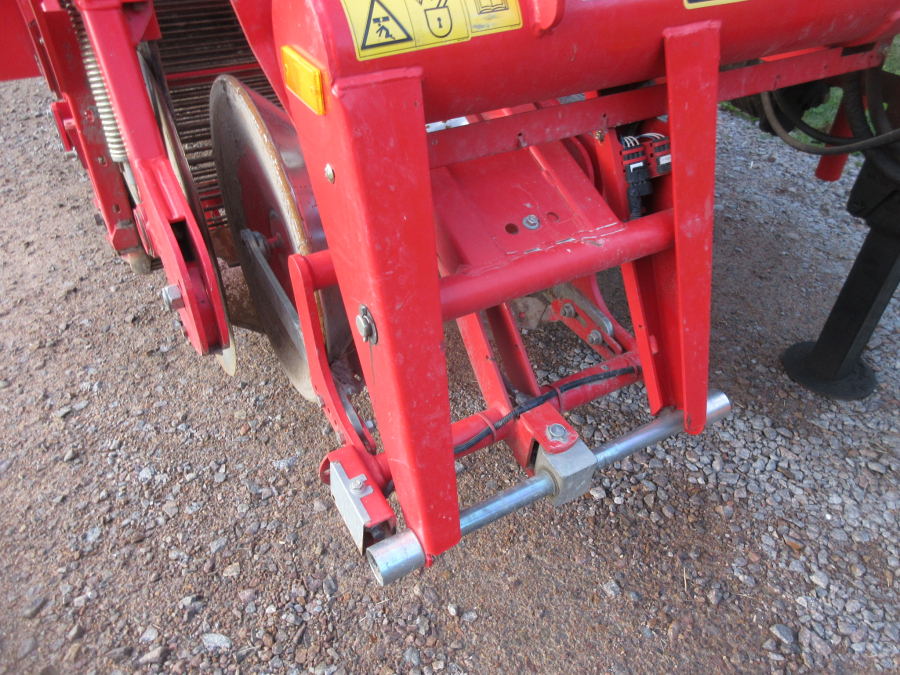 5870 Grimme SE75-30 potato harvester