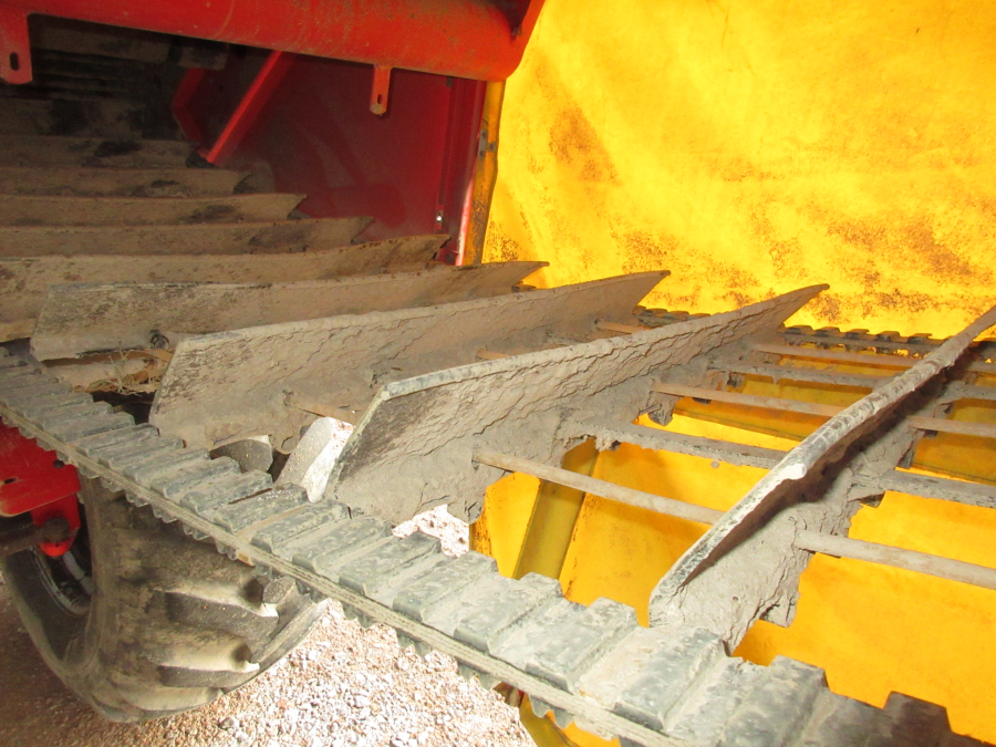 5870 Grimme SE75-30 potato harvester