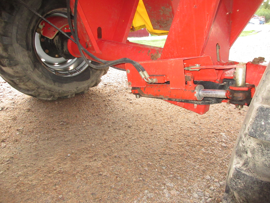 5870 Grimme SE75-30 potato harvester