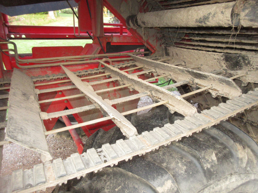 5870 Grimme SE75-30 potato harvester