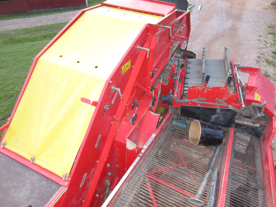 5870 Grimme SE75-30 potato harvester