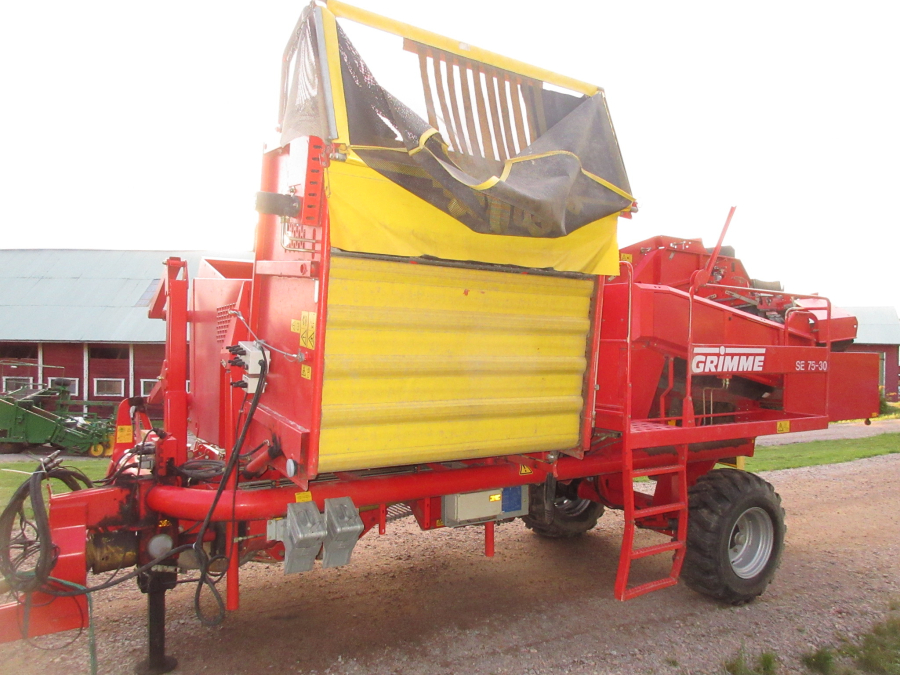 5870 Grimme SE75-30 potato harvester