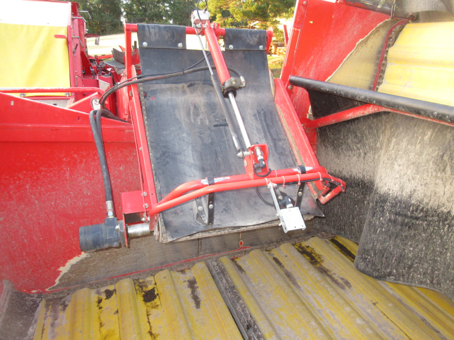 5870 Grimme SE75-30 potato harvester