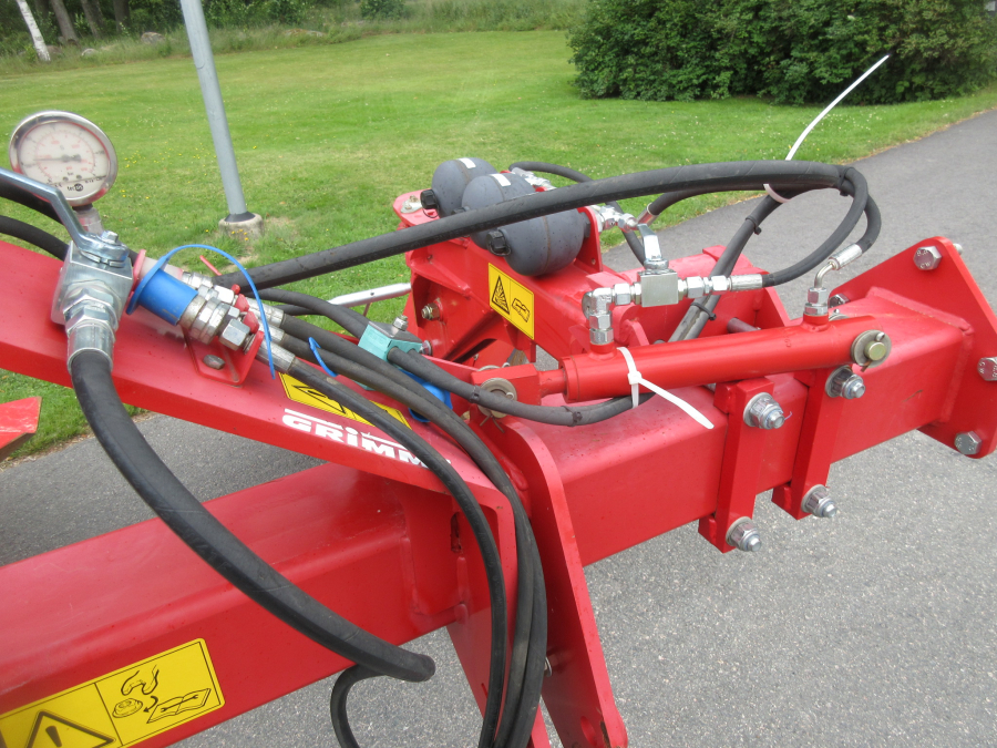 5871 Grimme BF 200 bed former 