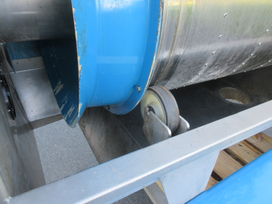 5875 Roto-sieve drum screen 