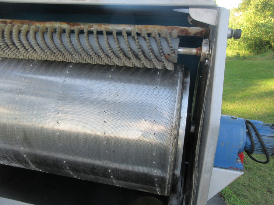 5875 Roto-sieve drum screen 