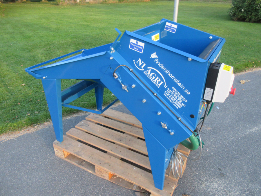 5885 Niagri Cleanwash 25 sample washer for potato