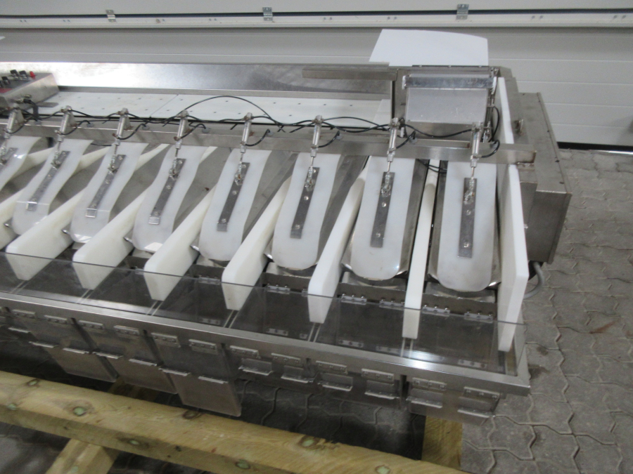 5895 Newtec 2014XBD linear weigher high output