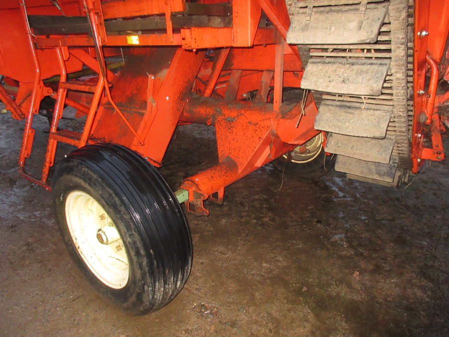 5897 Grimme LK650 Kartoffelroder