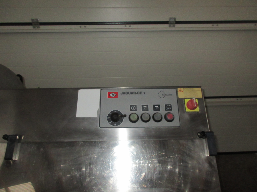 5899 Treif Jaguar 700 Cutter