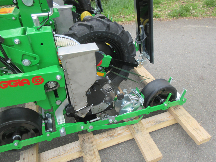 5900 Sfoggia Calibra precision seeder 4x75 cm