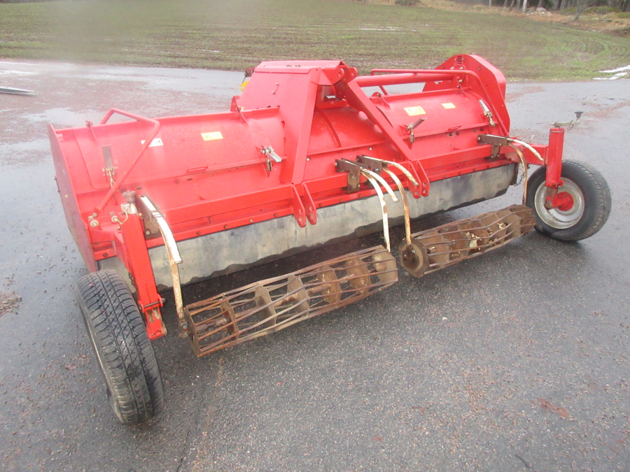 5901 Grimme KS 75-4 haulm topper KS75-4