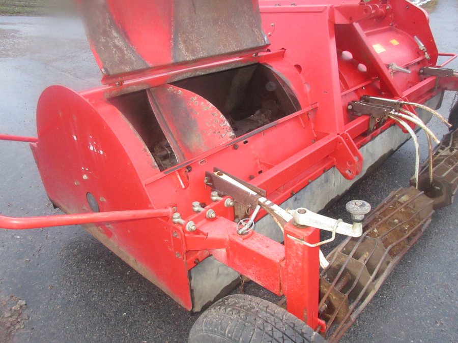 5901 Grimme KS 75-4 haulm topper KS75-4