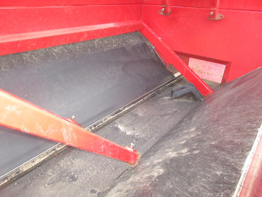 5903 Tong Waschlinie mit Kistenkipper und Bunker