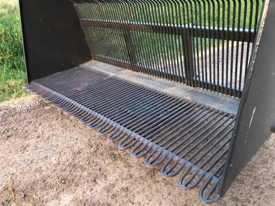 5914 Norje potato bucket fork Volvo attachment