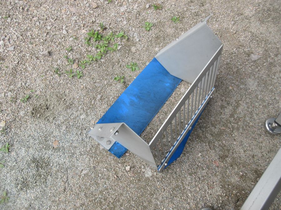 5921 Limas elevator 3700x400 mm STAINLESS STEEL