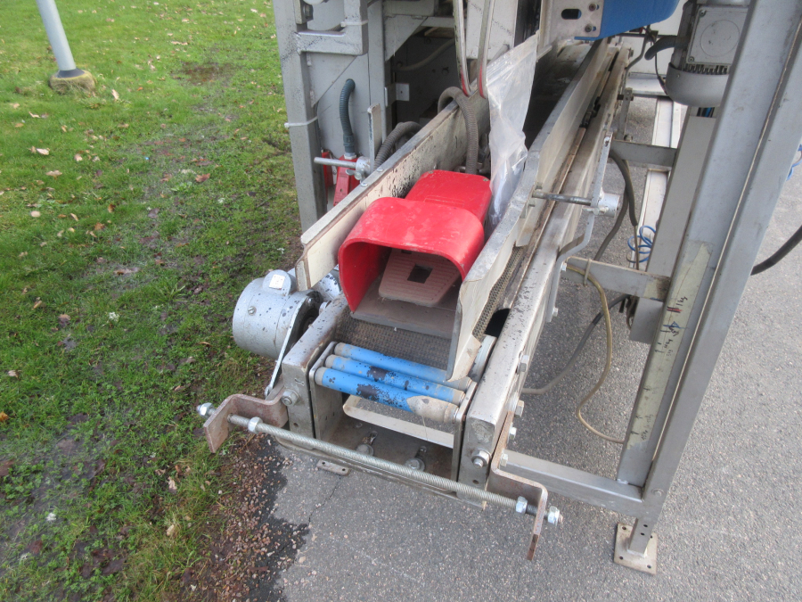 5930 Upmatic 4315 paper bagger