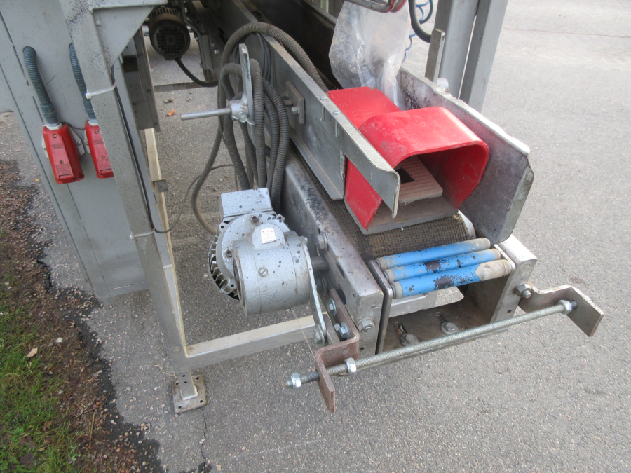 5930 Upmatic 4315 paper bagger