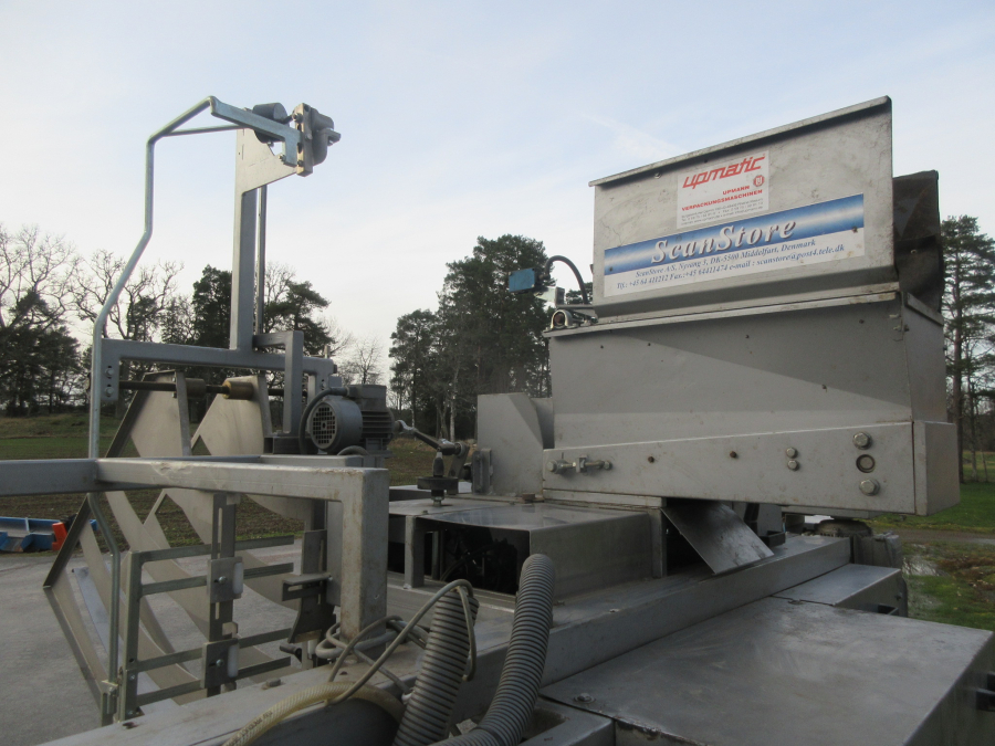 5930 Upmatic 4315 paper bagger