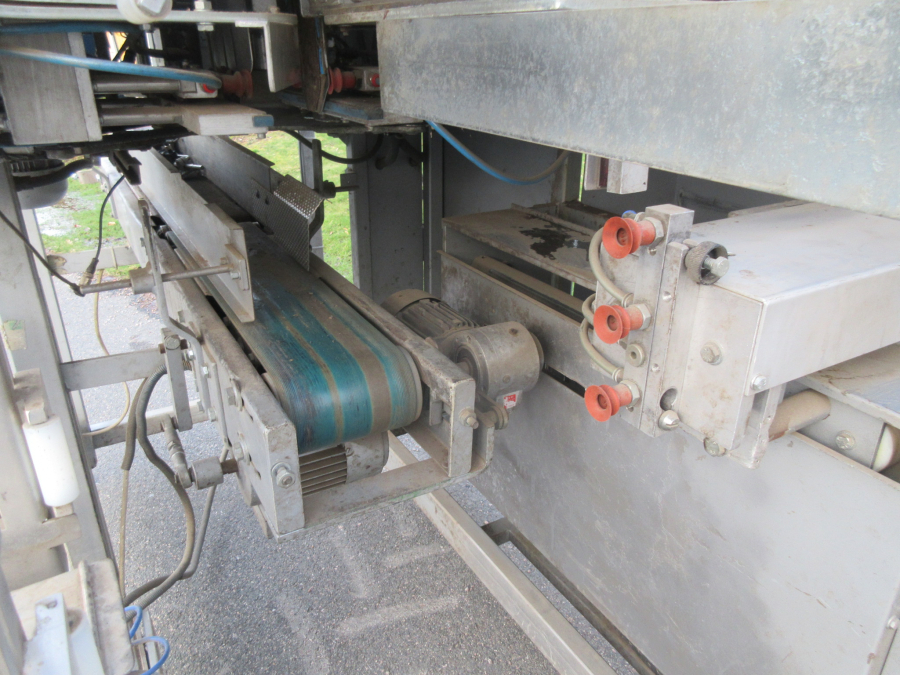 5930 Upmatic 4315 paper bagger