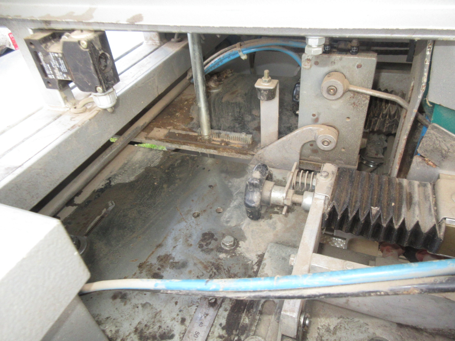 5930 Upmatic 4315 paper bagger