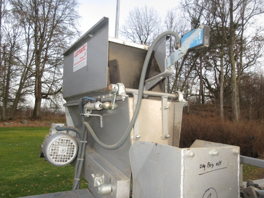 5930 Upmatic 4315 paper bagger