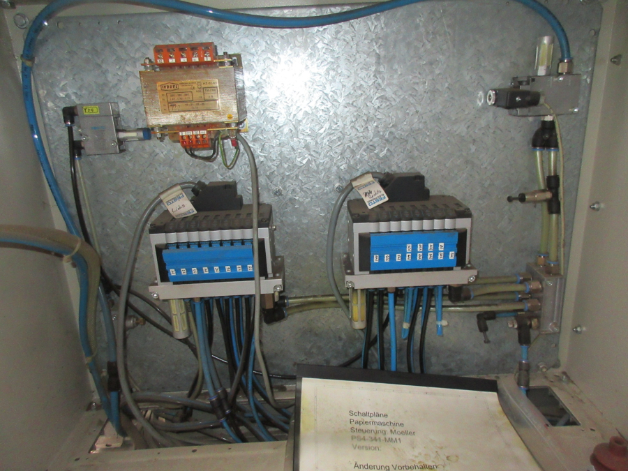 5930 Upmatic 4315 paper bagger