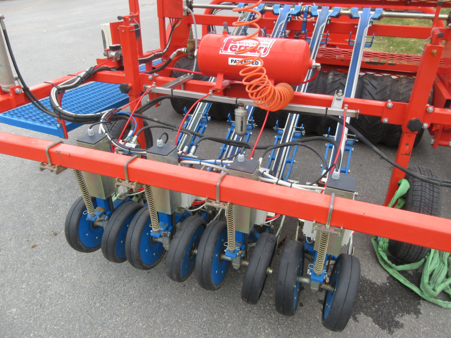 5942 Ferrari Pflanzmaschine Rotostrapp 4 Reihen