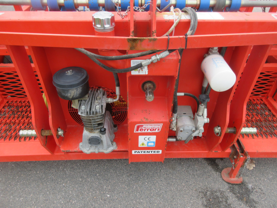 5942 Ferrari Pflanzmaschine Rotostrapp 4 Reihen