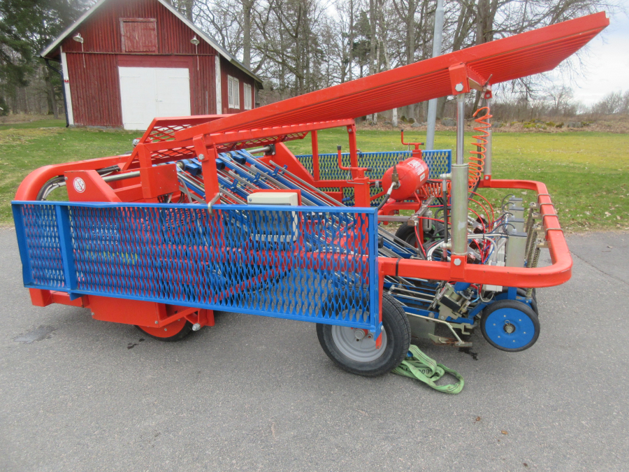 5942 Ferrari Pflanzmaschine Rotostrapp 4 Reihen