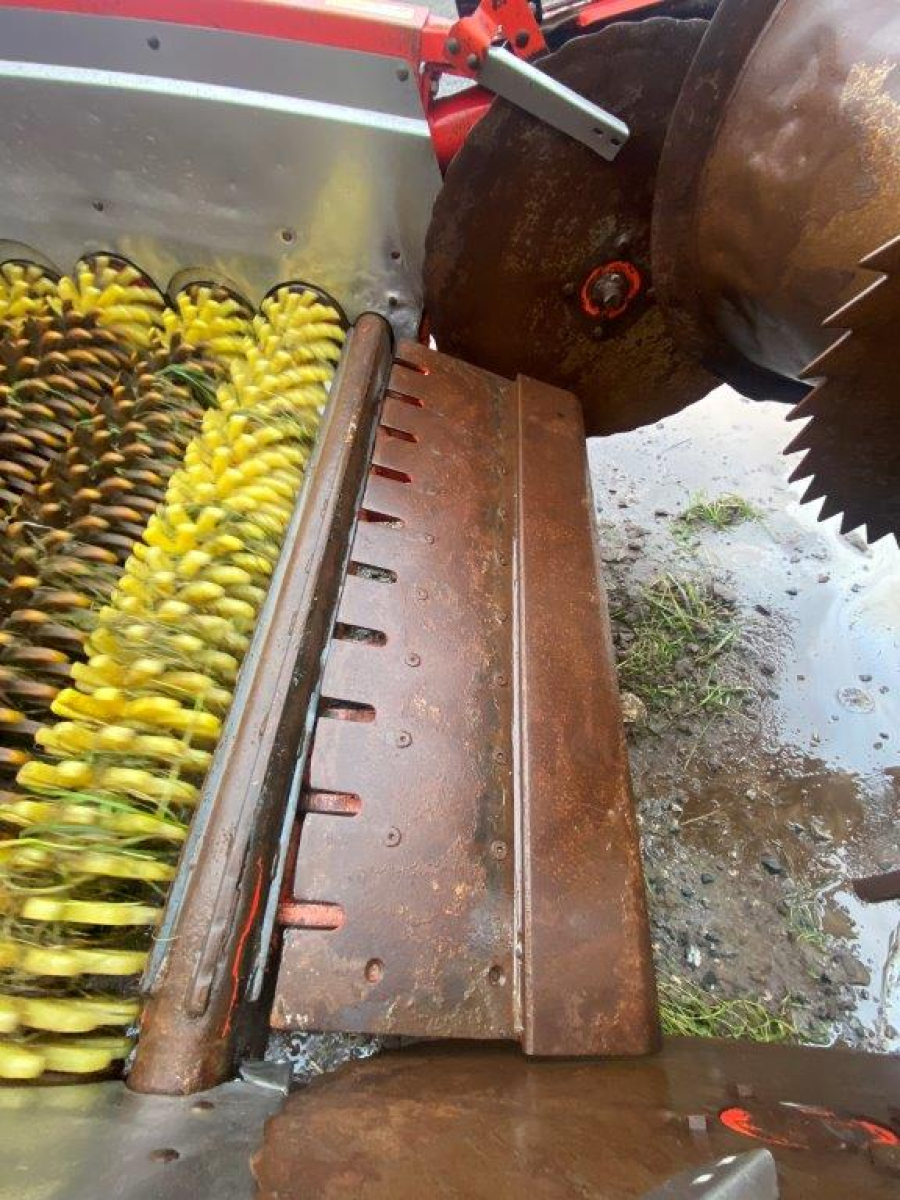 5945 Grimme CS-1500 destoner